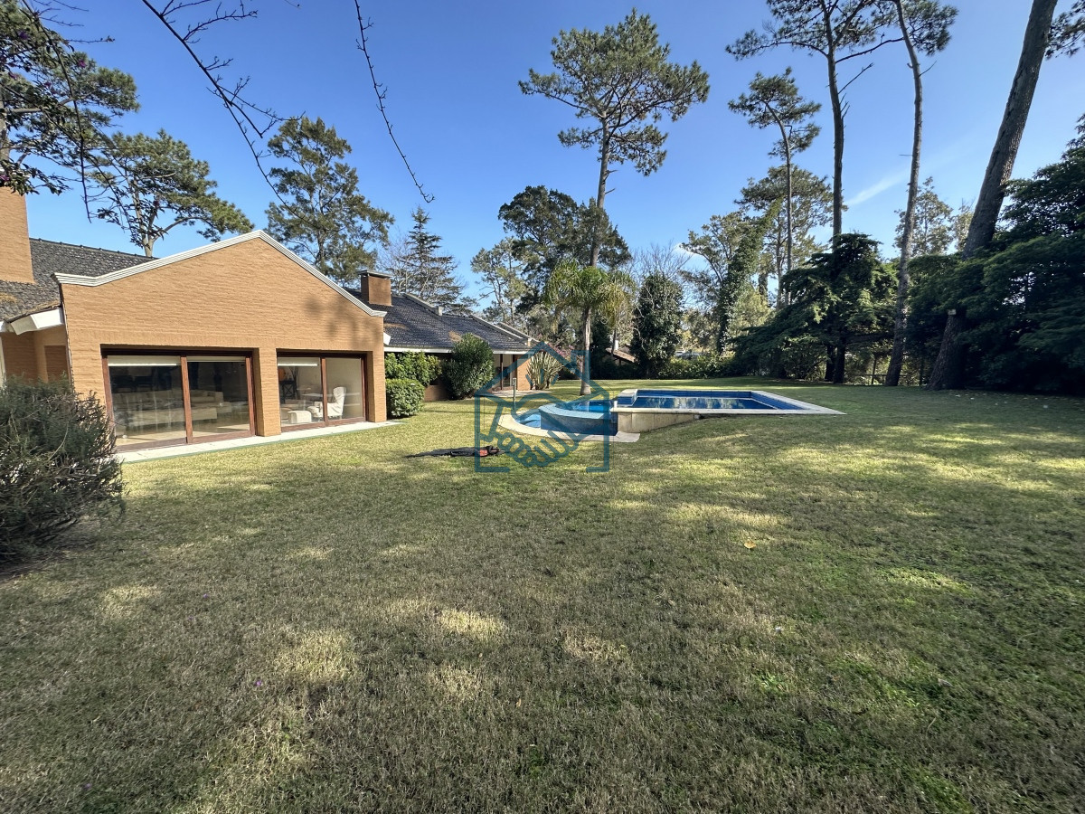 Casa ID.461/SAN-RAFAEL,-PUNTA-DEL-ESTE-EN-VENTA-CASA-4-DORMITORIOS-PISCINA - SAN RAFAEL, PUNTA DEL ESTE EN VENTA CASA 4 DORMITORIOS PISCINA