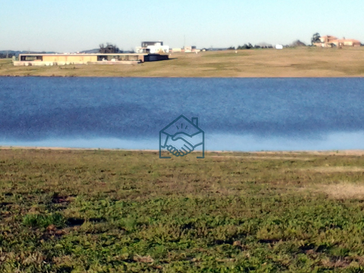Terreno ID.450/50-metros-de-costa,-acepta-financiacion,-venta,-chacra,-Punta-del-Este,-Uruguay,-LAGUNA-DE-LOS-CISNES - 50 metros de costa, acepta financiacion, venta, chacra, Punta del Este, Uruguay, LAGUNA DE LOS CISNES