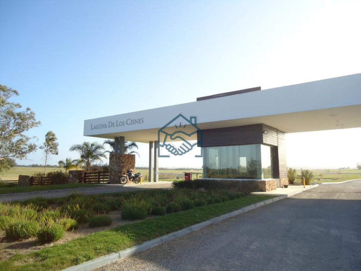 Terreno ID.450/50-metros-de-costa,-acepta-financiacion,-venta,-chacra,-Punta-del-Este,-Uruguay,-LAGUNA-DE-LOS-CISNES - 50 metros de costa, acepta financiacion, venta, chacra, Punta del Este, Uruguay, LAGUNA DE LOS CISNES