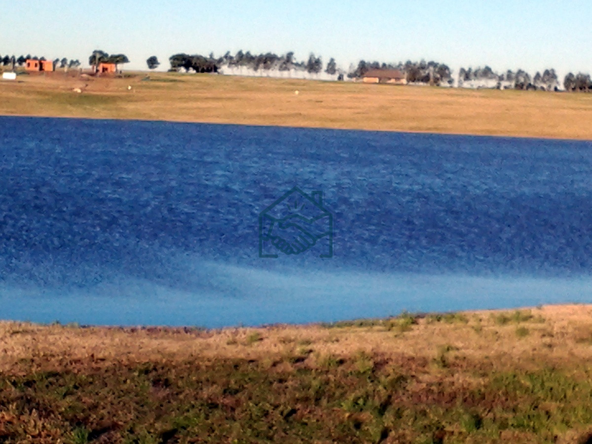 Terreno ID.450/50-metros-de-costa,-acepta-financiacion,-venta,-chacra,-Punta-del-Este,-Uruguay,-LAGUNA-DE-LOS-CISNES - 50 metros de costa, acepta financiacion, venta, chacra, Punta del Este, Uruguay, LAGUNA DE LOS CISNES