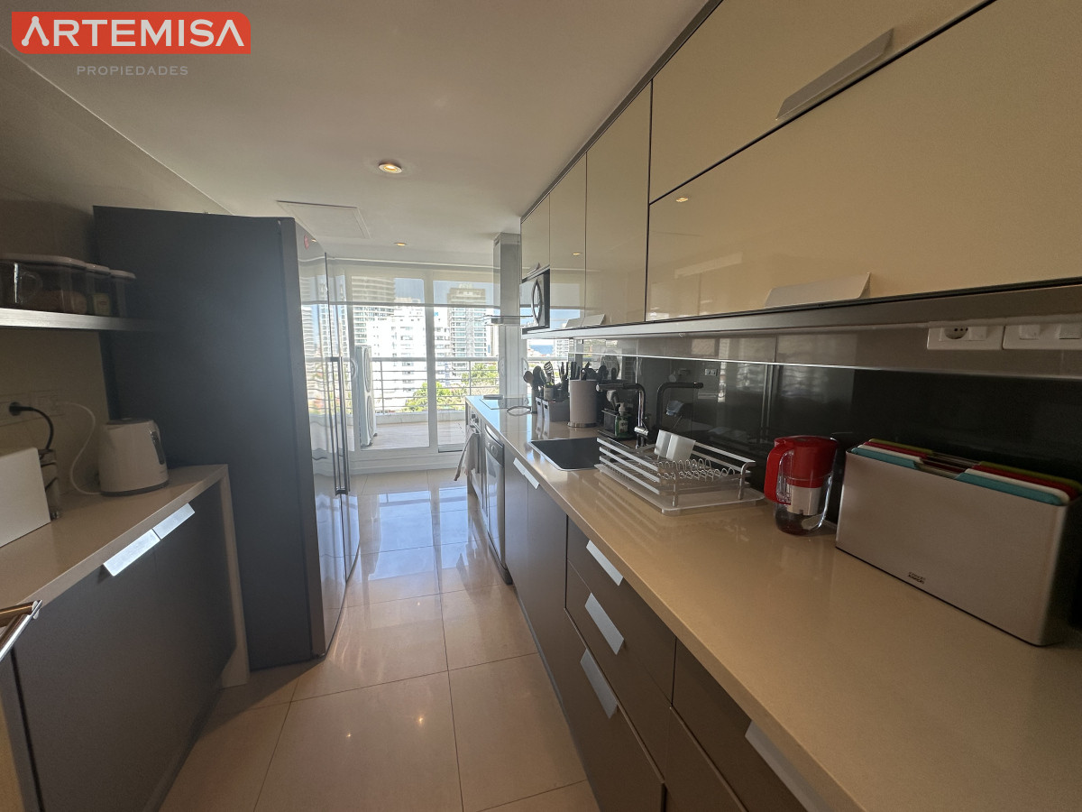 Apartamento ID.487 - ESPECTACULAR ESTADO EDIFICIO EN ZONA DE ENJOY ALEXANDER 