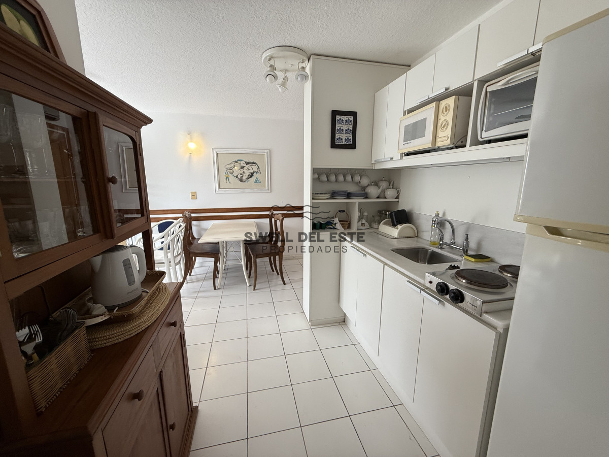 Apartamento ID.195 - VENTA PUNTA DEL ESTE 2 DORMITORIOS A PASITOS DEL PUERTO Y GORLERO CON AMENITIES