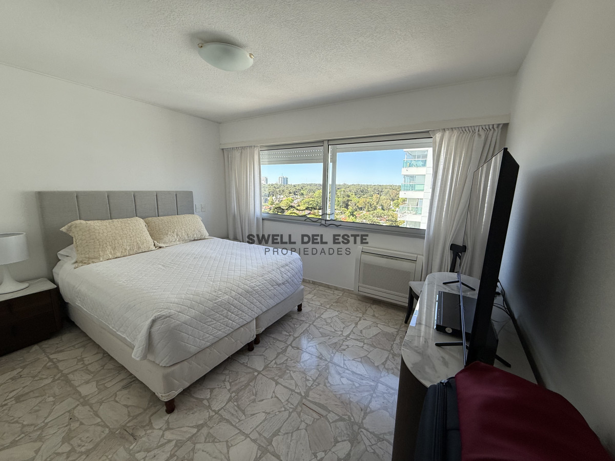 Apartamento ID.238 - RECIEN INGRESADO, 3 DORMITORIOS Y DEP. VENTA PRIMERA LINEA PLAYA MANSA