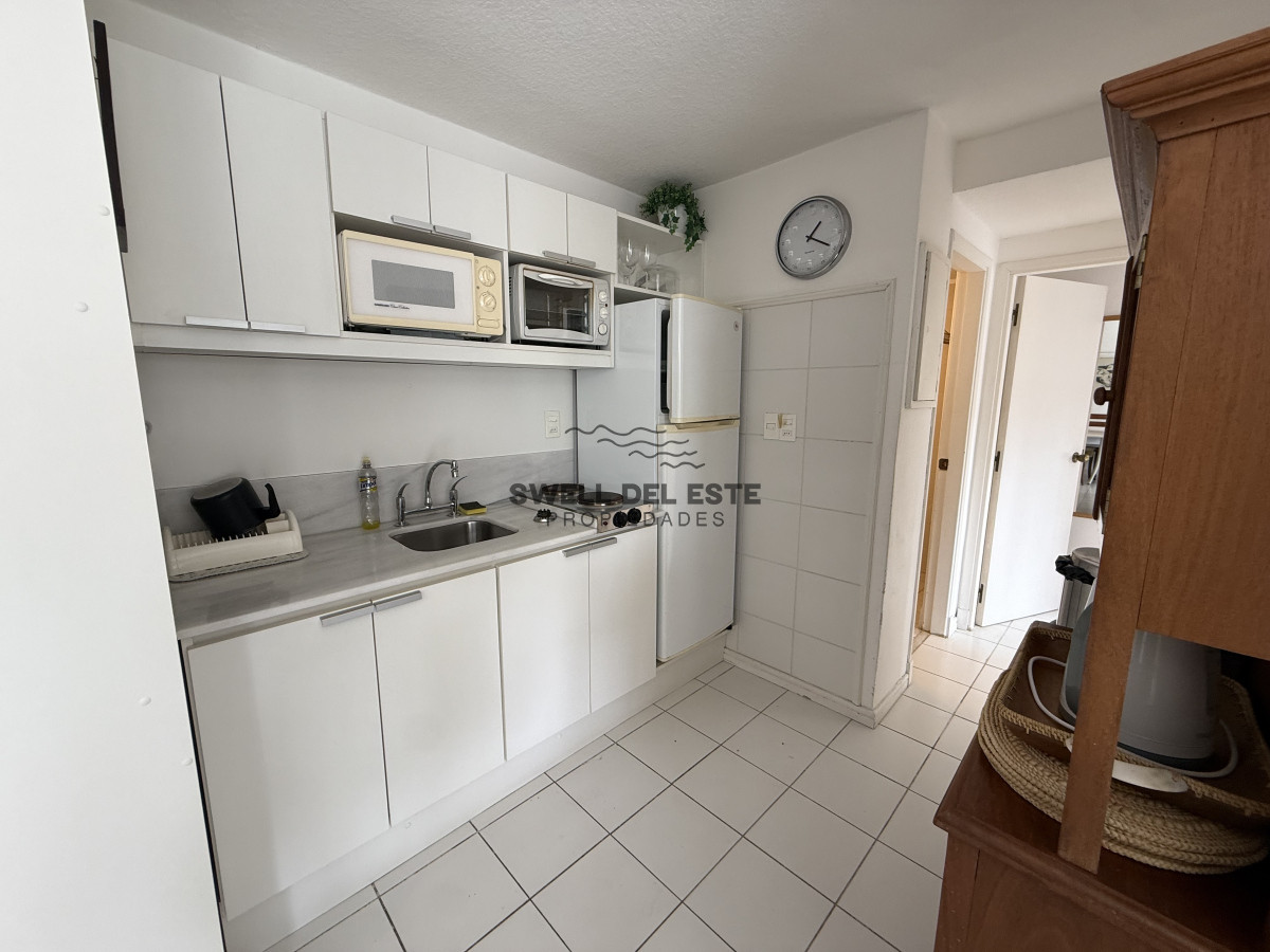 Apartamento ID.195 - VENTA PUNTA DEL ESTE 2 DORMITORIOS A PASITOS DEL PUERTO Y GORLERO CON AMENITIES