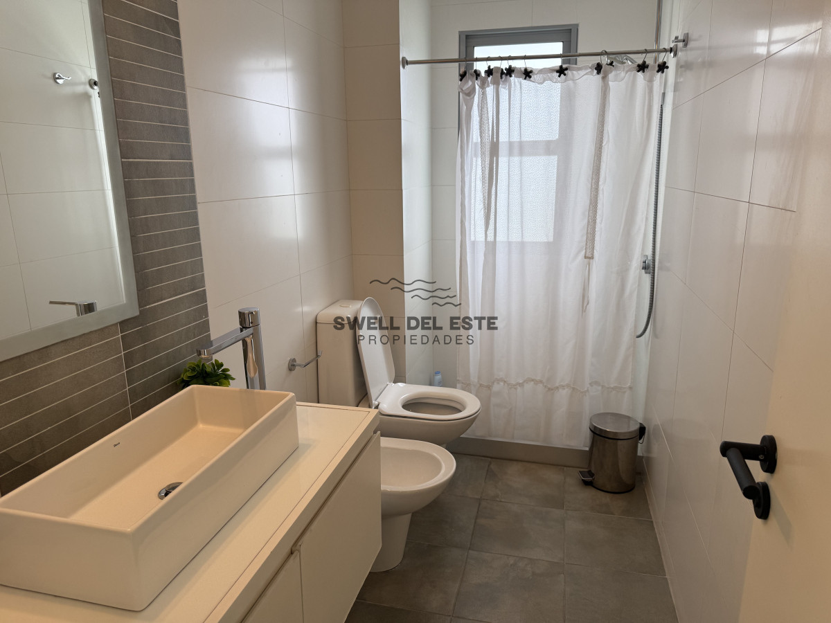 Apartamento ID.162 - ESPECTACULAR PENT HOUSE EN TORRE FRANCIA PUNTA DEL ESTE DE 2 DORMITORIOS