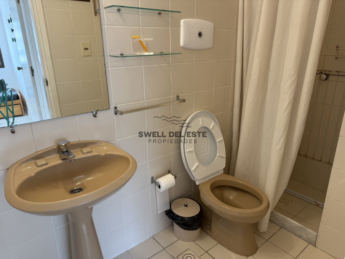 Apartamento ID.195 - VENTA PUNTA DEL ESTE 2 DORMITORIOS A PASITOS DEL PUERTO Y GORLERO CON AMENITIES