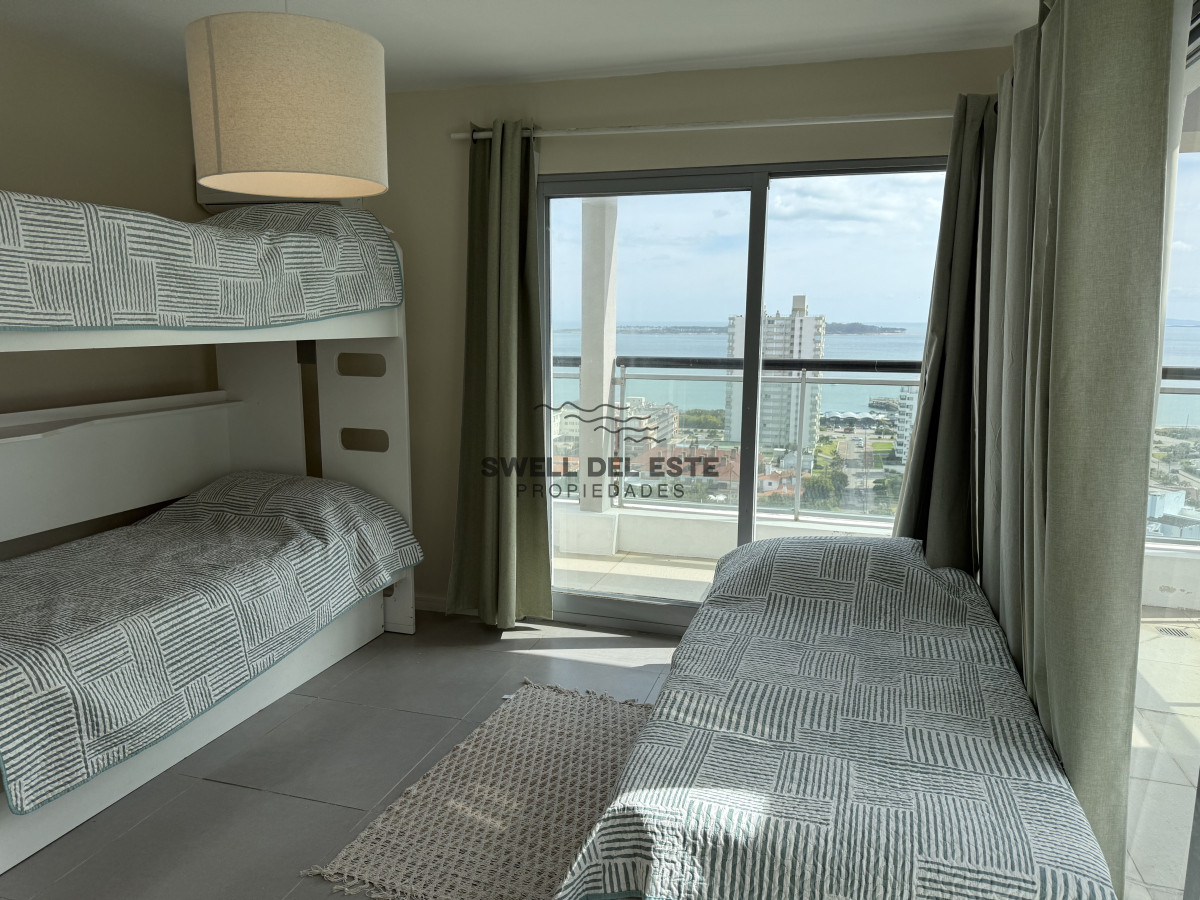 Apartamento ID.162 - ESPECTACULAR PENT HOUSE EN TORRE FRANCIA PUNTA DEL ESTE DE 2 DORMITORIOS