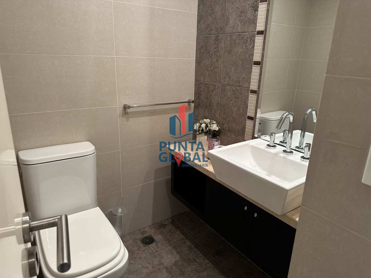 Apartamento ID.217 - PLAYA MANSA 3 DORMITORIOS EN SUITE 