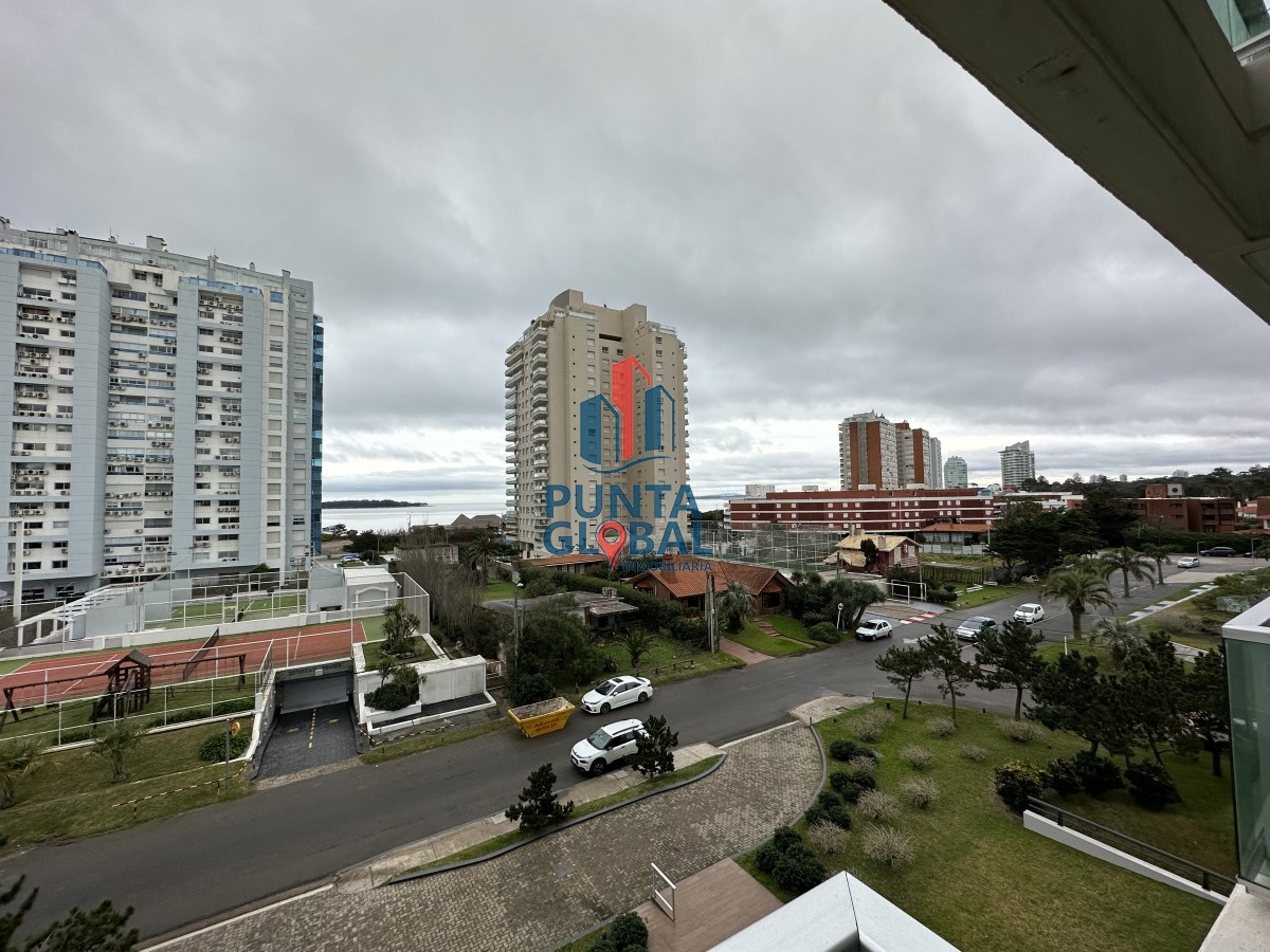 Apartamento ID.217 - PLAYA MANSA 3 DORMITORIOS EN SUITE 