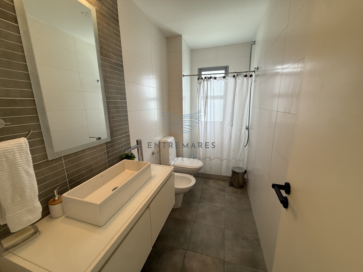 Apartamento ID.263 - ESPECTACULAR PENT HOUSE EN TORRE FRANCIA PUNTA DEL ESTE DE 2 DORMITORIOS