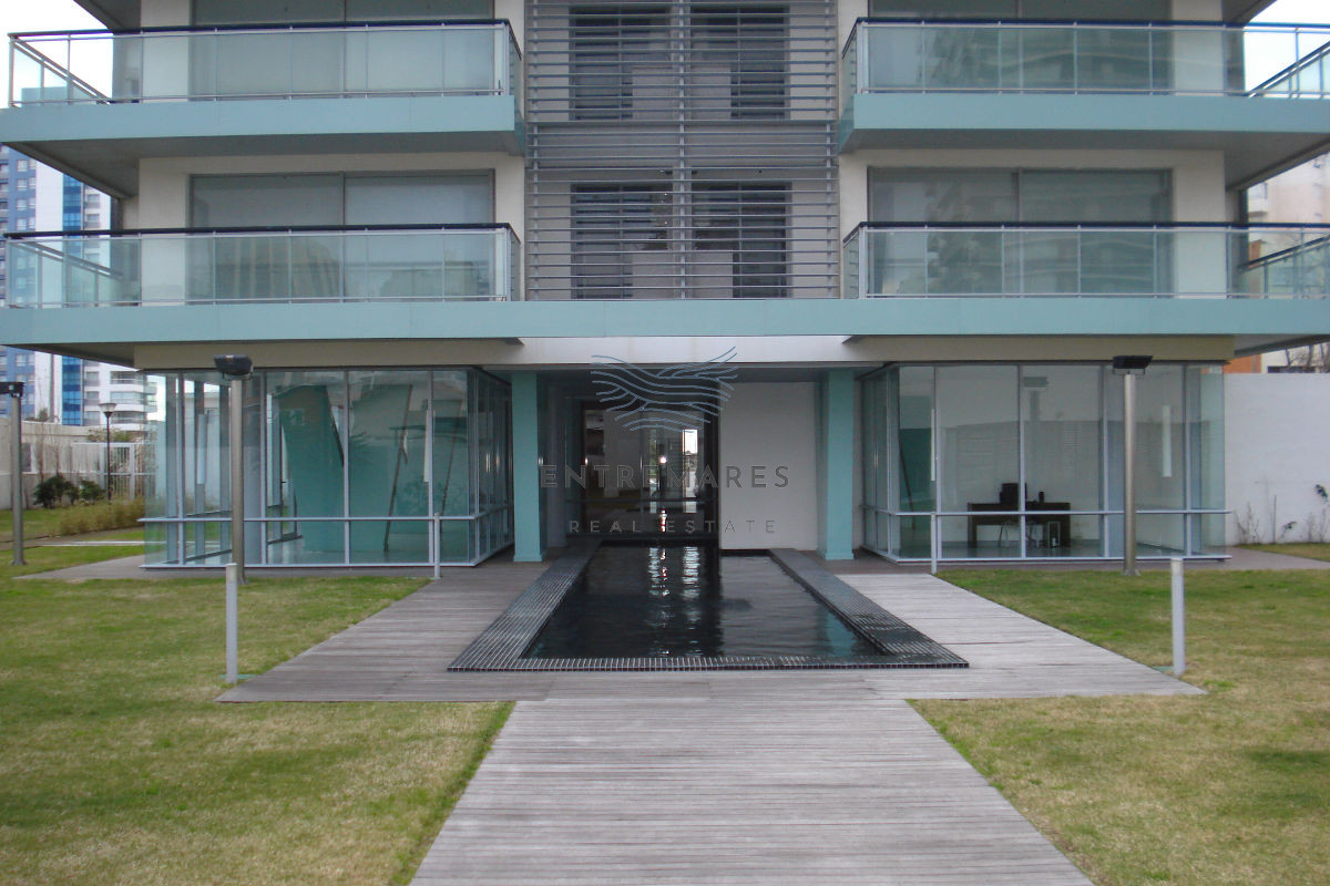 Apartamento ID.263 - ESPECTACULAR PENT HOUSE EN TORRE FRANCIA PUNTA DEL ESTE DE 2 DORMITORIOS