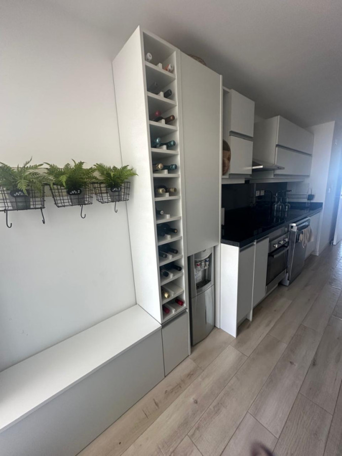 Apartamento ID.21097669 - EXCELENTE APARTAMENTO A LA VENTA CON TODA LA VISTA AL MAR PLAYA MANSA 3 DORMITORIOS