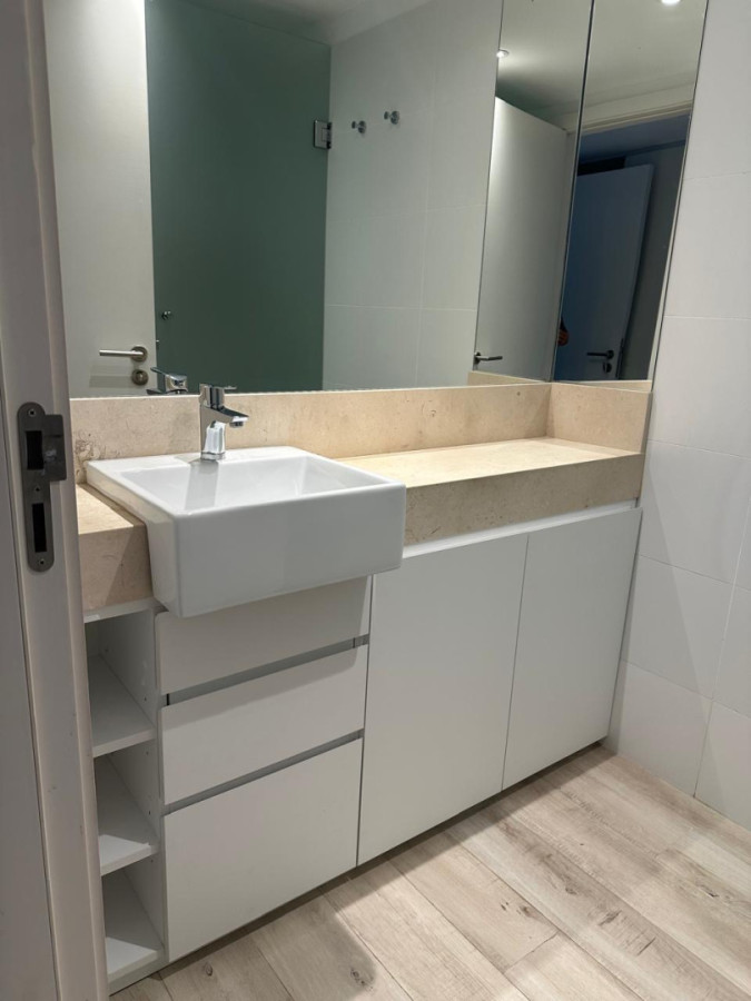 Apartamento ID.21097669 - EXCELENTE APARTAMENTO A LA VENTA CON TODA LA VISTA AL MAR PLAYA MANSA 3 DORMITORIOS
