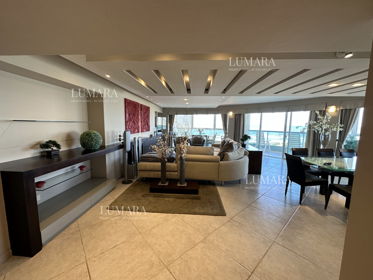Apartamento ID.3155 - SUPER APARTAMENTO EN LA BRAVA, 3 DORMITORIOS Y DEP. PARRILLERO PROPIO EN VENTA PUNTA DEL ESTE