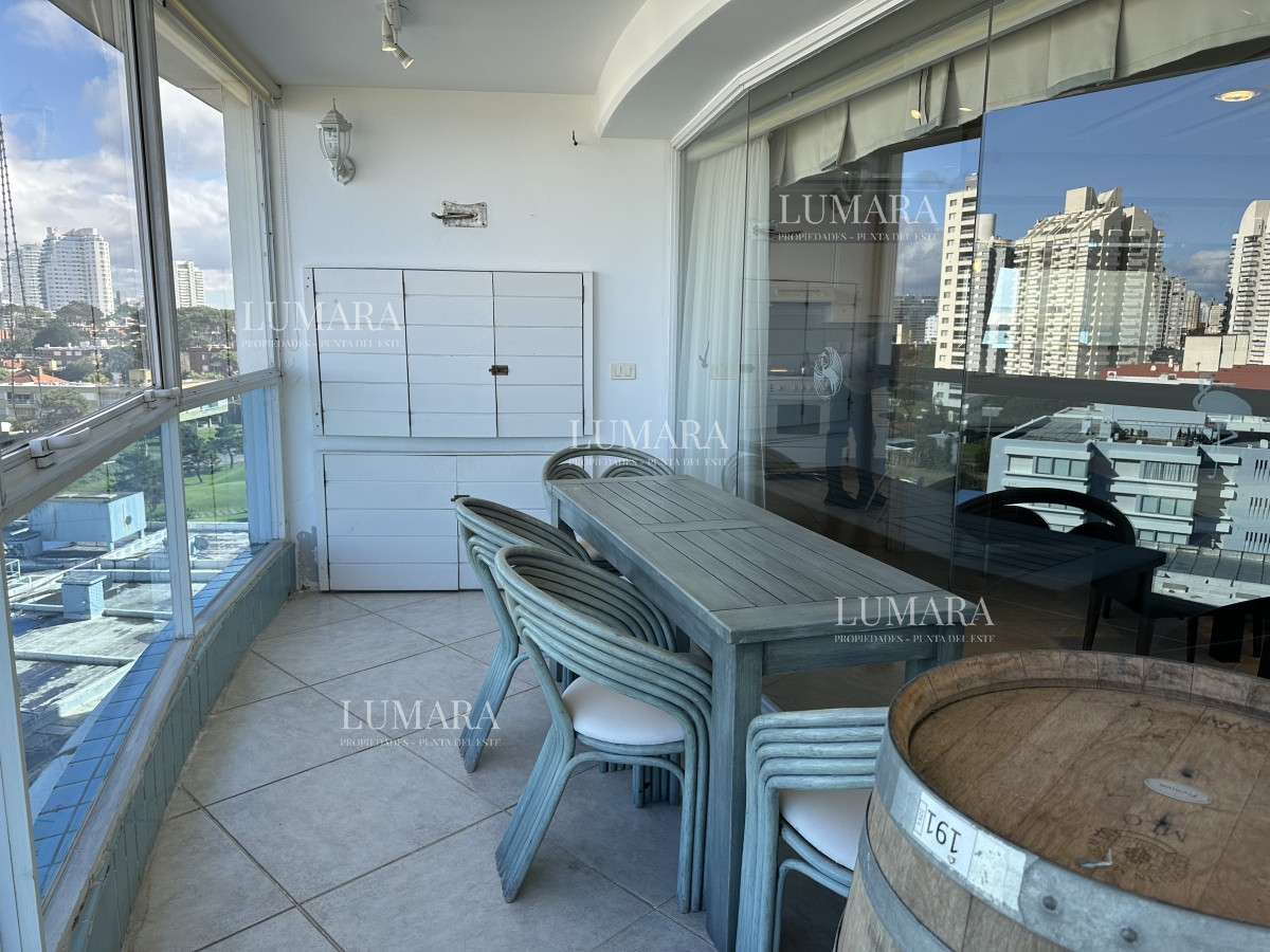 Apartamento ID.3155 - SUPER APARTAMENTO EN LA BRAVA, 3 DORMITORIOS Y DEP. PARRILLERO PROPIO EN VENTA PUNTA DEL ESTE