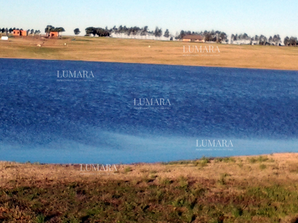 Terreno ID.3011 - 50 metros de costa, acepta financiacion, venta, chacra, Punta del Este, Uruguay, LAGUNA DE LOS CISNES