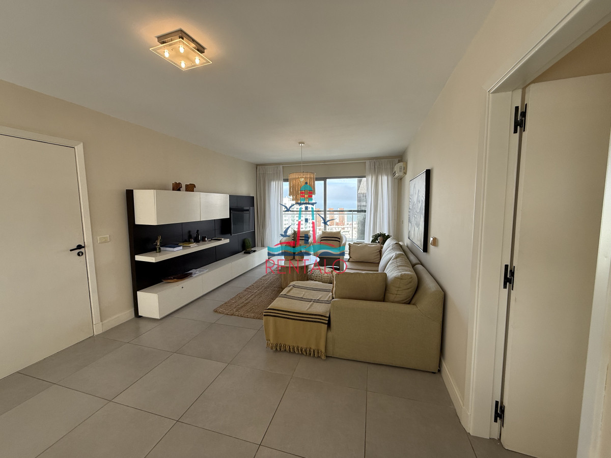 Apartamento ID.690 - ESPECTACULAR PENT HOUSE EN TORRE FRANCIA PUNTA DEL ESTE DE 2 DORMITORIOS