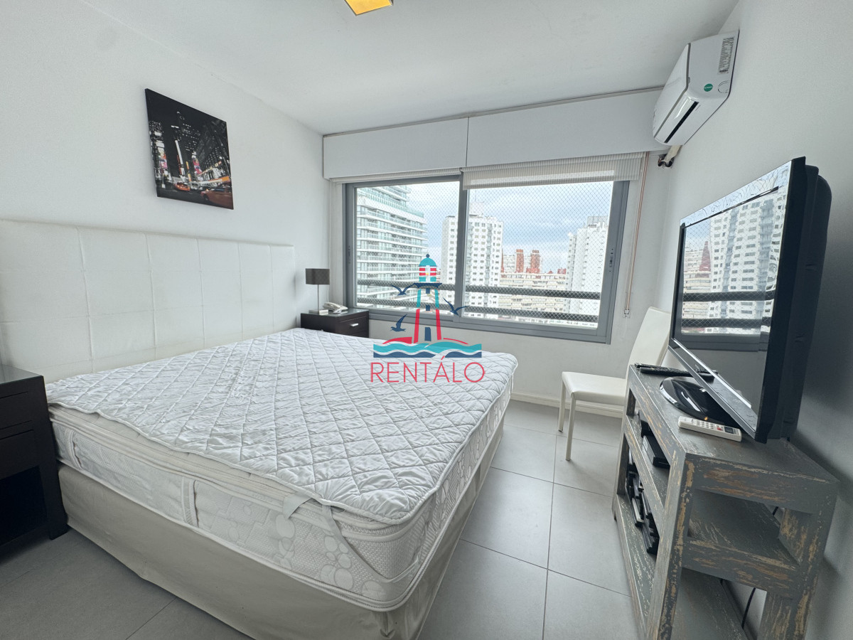 Apartamento ID.659 - Apartamento en venta en Punta del este 2 dormitorios OPORTUNIDAD! penthouse