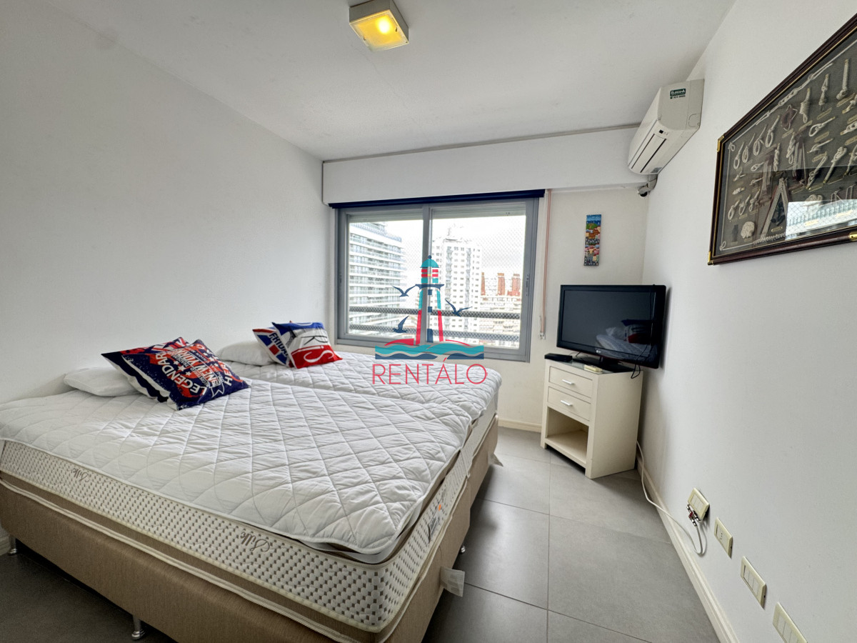 Apartamento ID.659 - Apartamento en venta en Punta del este 2 dormitorios OPORTUNIDAD! penthouse