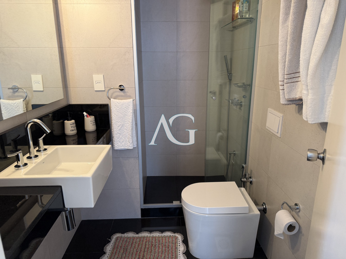 Apartamento ID.246 - RECIEN INGRESADO, 3 DORMITORIOS Y DEP. VENTA PRIMERA LINEA PLAYA MANSA