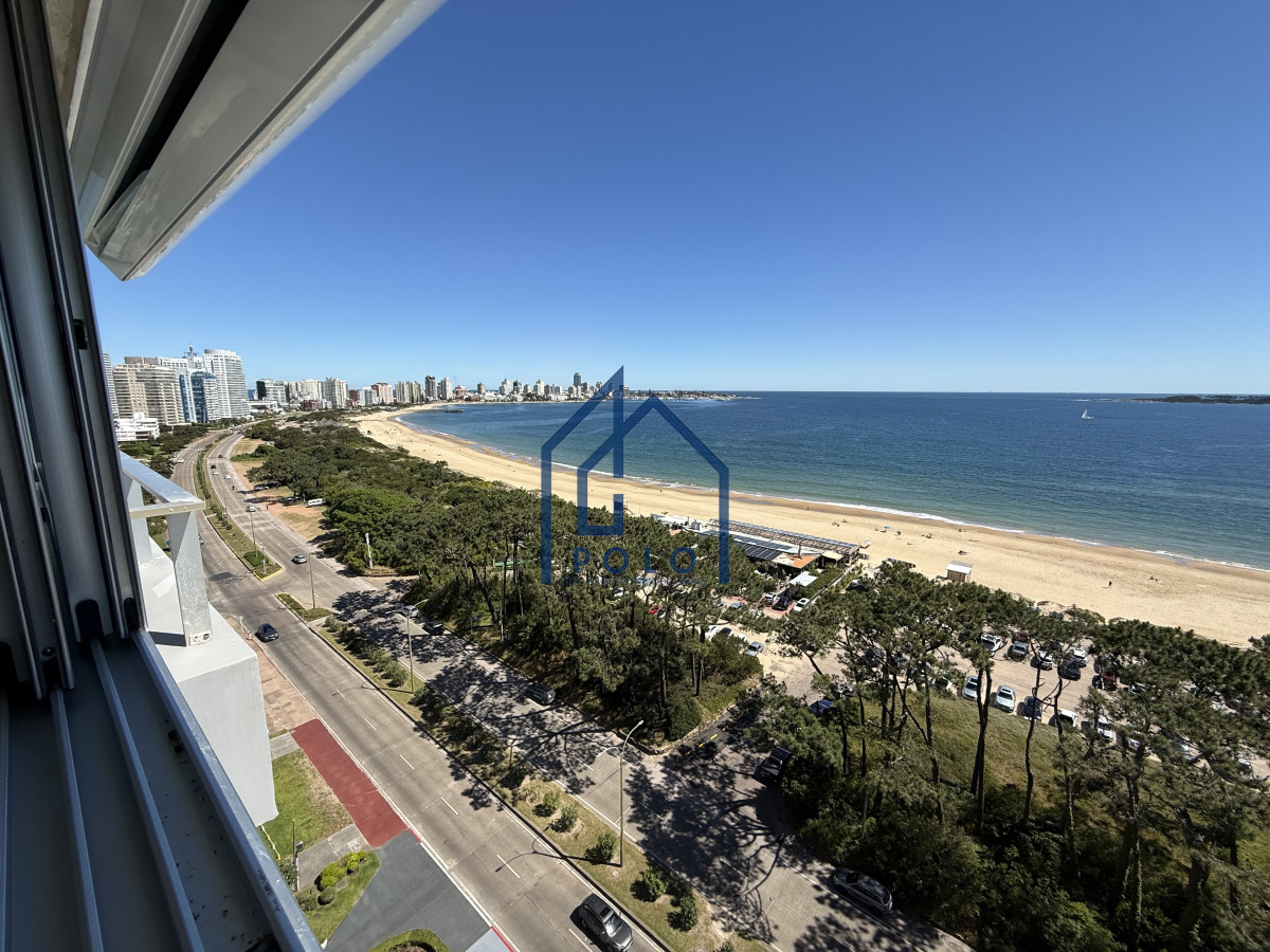 Apartamento ID.152 - VENTA  DEPARTAMENTO, 3 DORMITORIOS Y DEP.  PRIMERA LINEA PLAYA MANSA