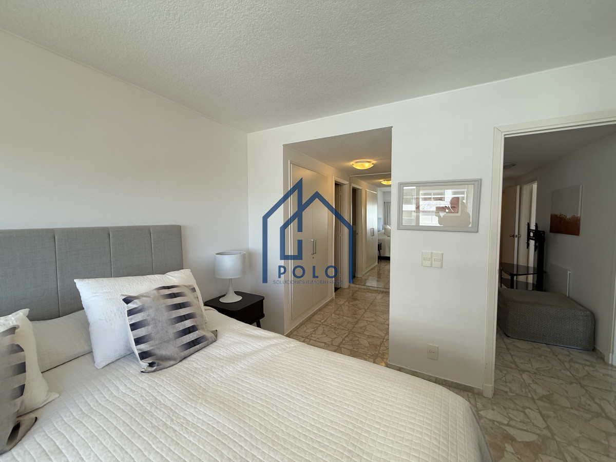 Apartamento ID.152 - VENTA  DEPARTAMENTO, 3 DORMITORIOS Y DEP.  PRIMERA LINEA PLAYA MANSA