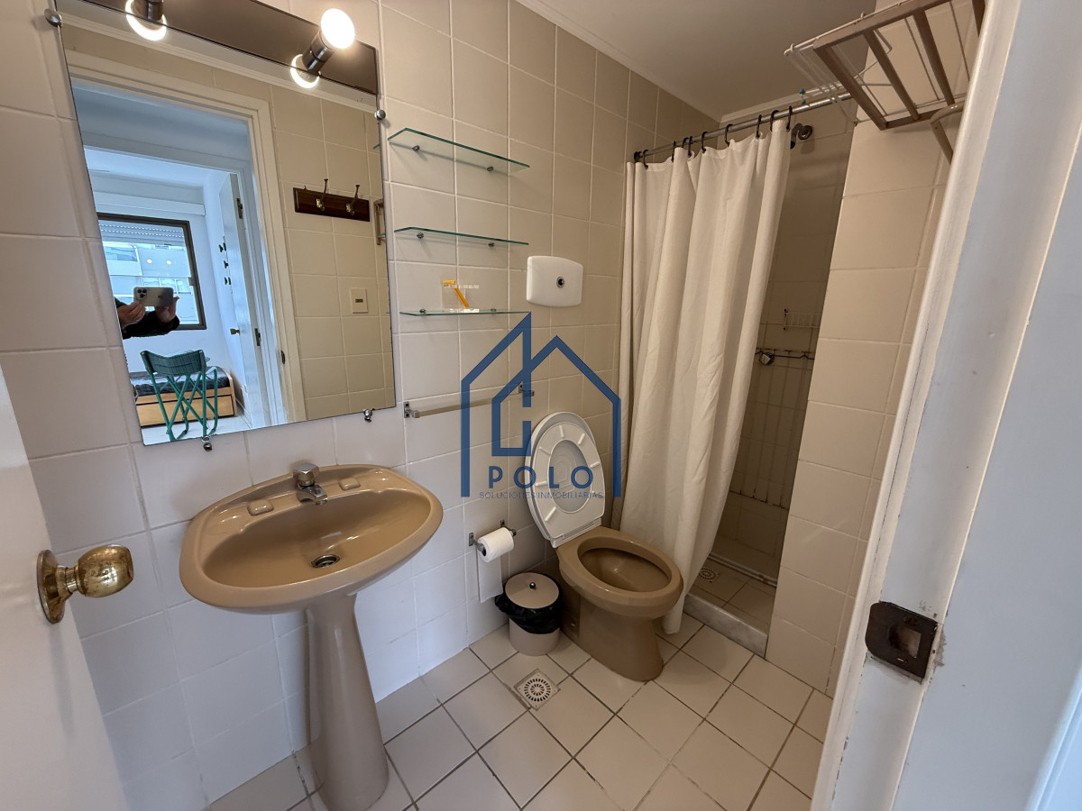 Apartamento ID.112 - VENTA PUNTA DEL ESTE 2 DORMITORIOS A PASITOS DEL PUERTO Y GORLERO CON AMENITIES