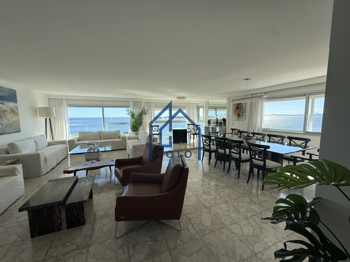 Apartamento ID.152 - VENTA  DEPARTAMENTO, 3 DORMITORIOS Y DEP.  PRIMERA LINEA PLAYA MANSA