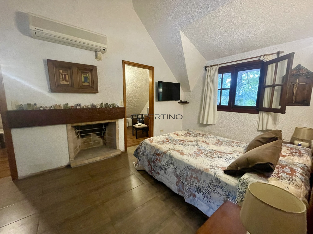 ALQUILER ANUAL O VENTA IDEAL NEGOCIO Magnifica casa en Punta Ballena,7 dormitorios, sólida construcción — foto 10