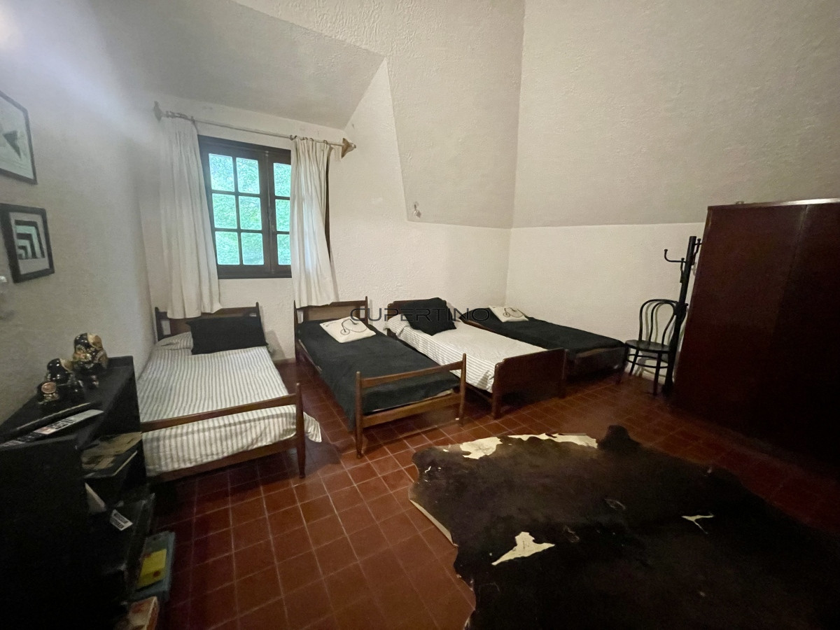 ALQUILER ANUAL O VENTA IDEAL NEGOCIO Magnifica casa en Punta Ballena,7 dormitorios, sólida construcción — foto 15