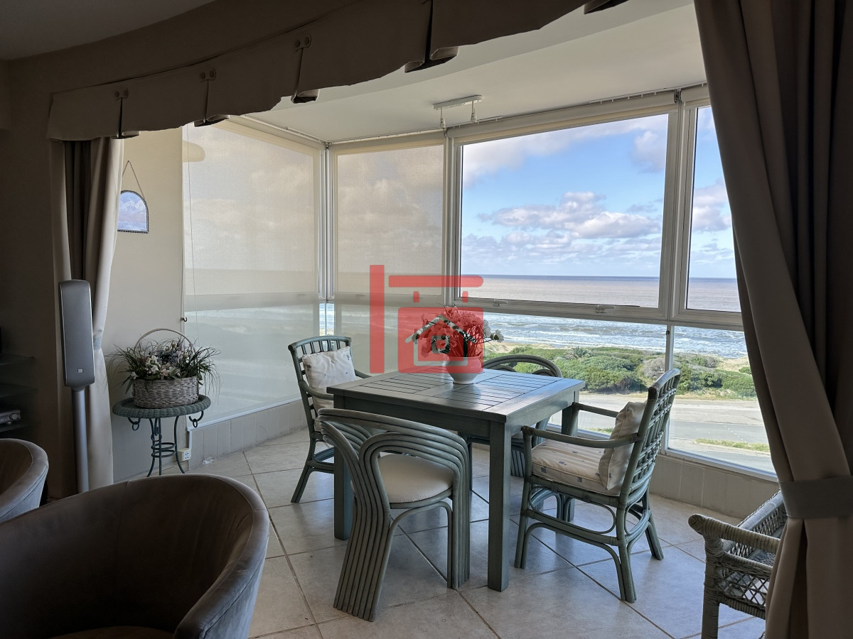 Apartamento ID.490 - SUPER APARTAMENTO EN LA BRAVA, 3 DORMITORIOS Y DEP. PARRILLERO PROPIO EN VENTA PUNTA DEL ESTE