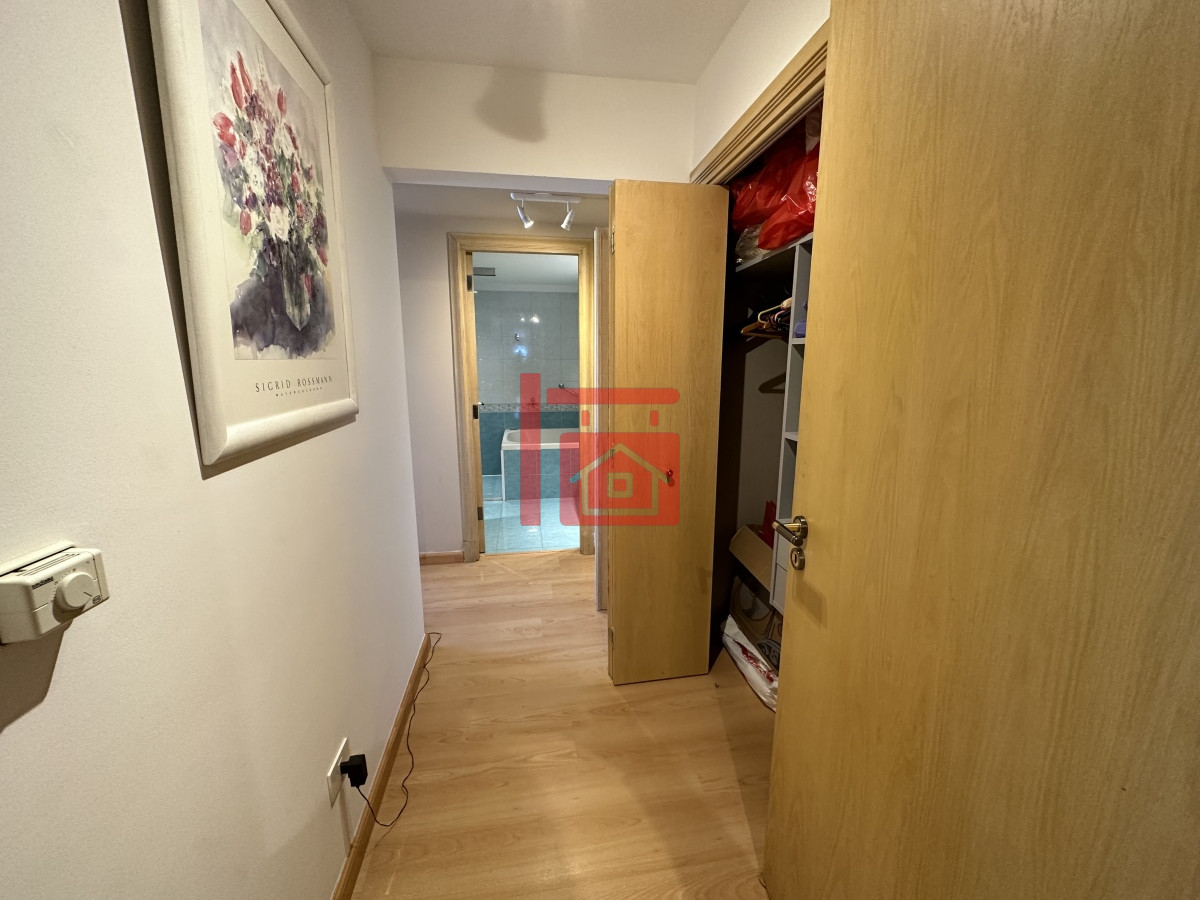 Apartamento ID.490 - SUPER APARTAMENTO EN LA BRAVA, 3 DORMITORIOS Y DEP. PARRILLERO PROPIO EN VENTA PUNTA DEL ESTE