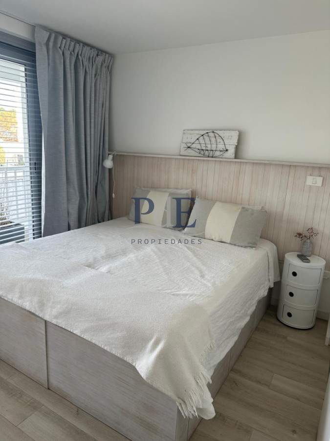 EXCELENTE APARTAMENTO A LA VENTA CON TODA LA VISTA AL MAR PLAYA MANSA 3 DORMITORIOS - Imagen 22