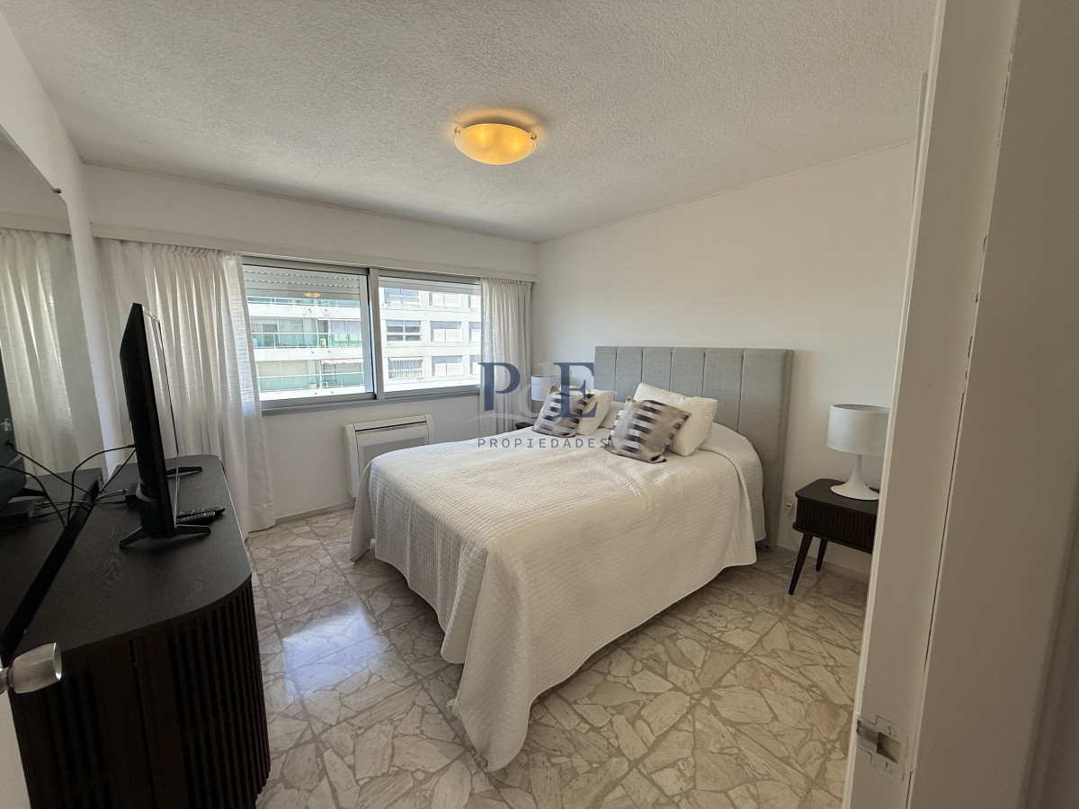 3 dormitorios + dependencia | 3 baños | Vista directa al mar. Pda 7 Playa Mansa - Imagen 15