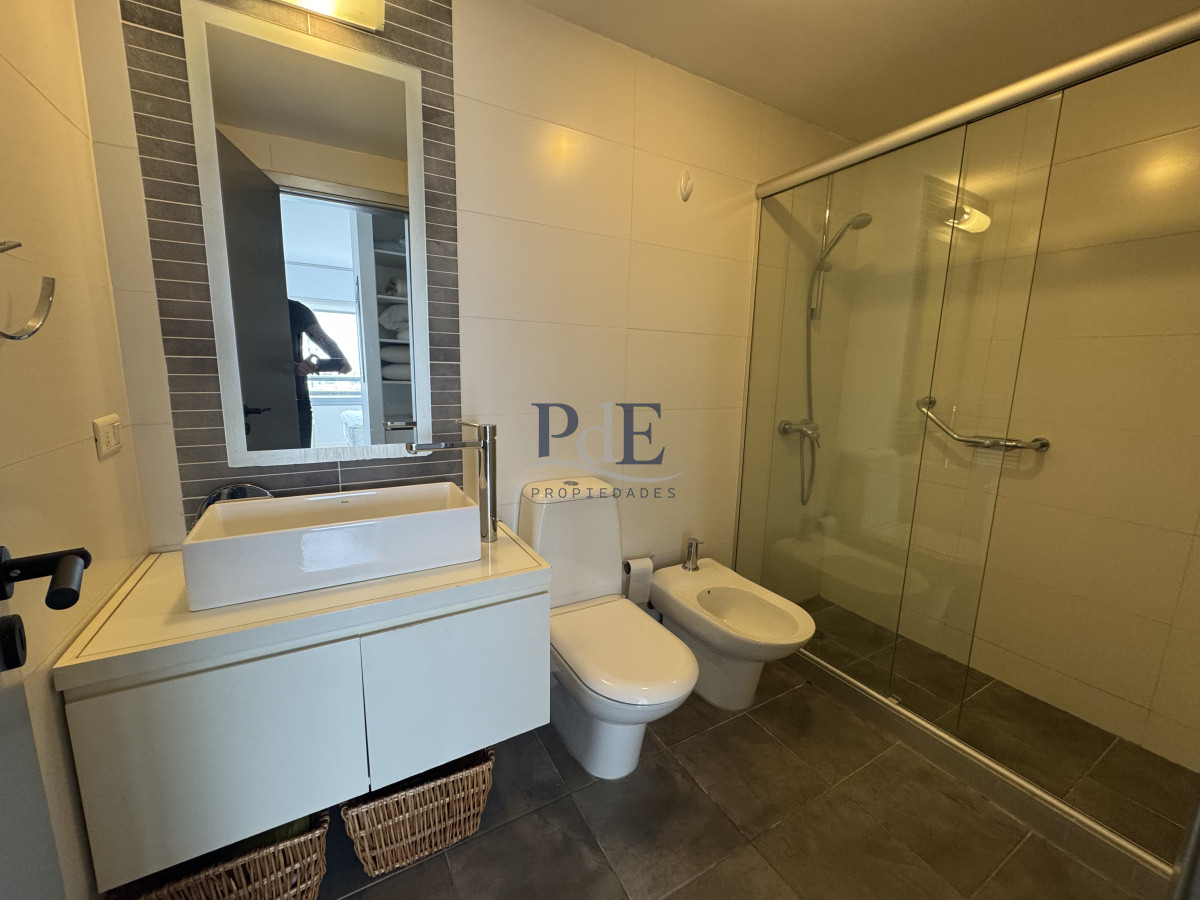 Parada 2, apartamento 2 dormitorios c/parrillero todos los servicios. - Imagen 12