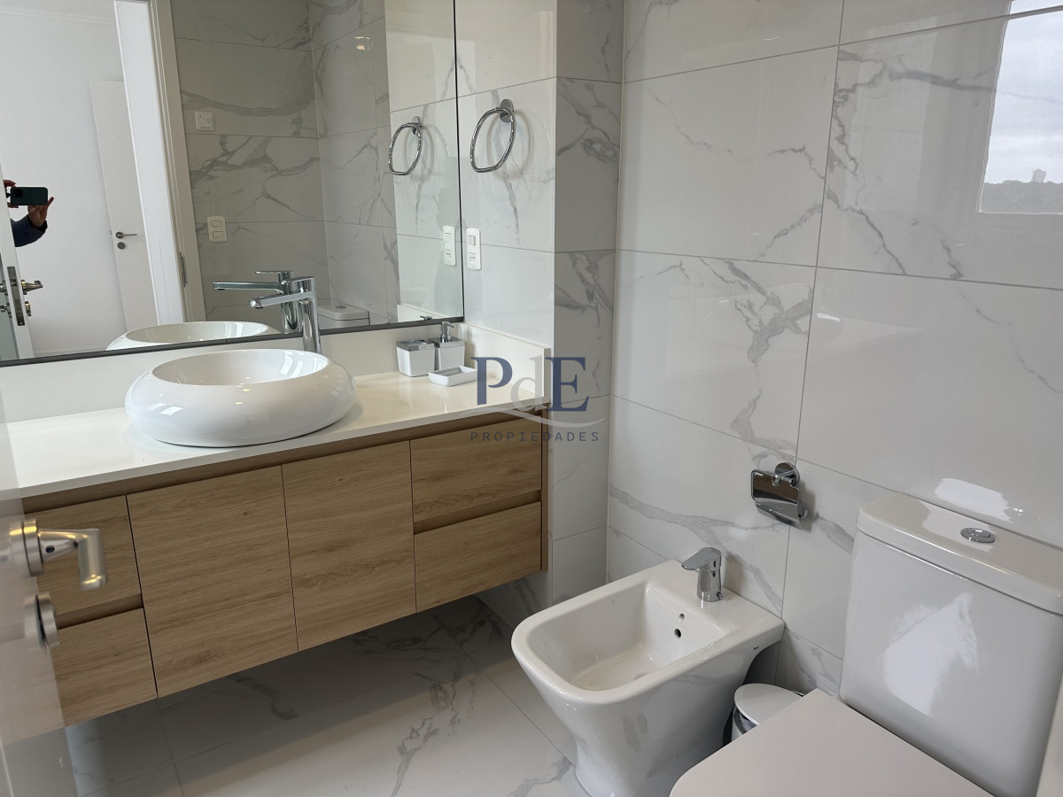 PARAMOUNT ALQUILER EN PUNTA DEL ESTE, SUPER PREMIUM 2 DORMITORIOS - Imagen 17