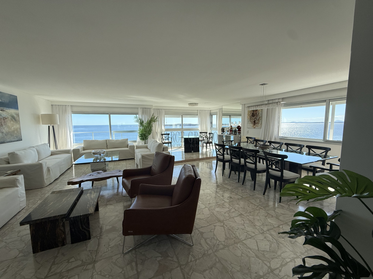 Apartamento ID.40 - RECIEN INGRESADO, 3 DORMITORIOS Y DEP. VENTA PRIMERA LINEA PLAYA MANSA