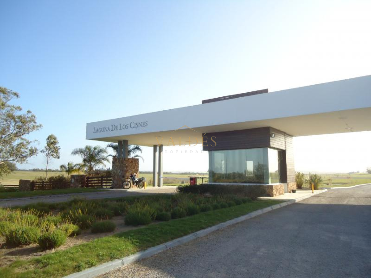 Terreno ID.646 - 50 metros de costa, acepta financiacion sin interes, venta, chacra, Punta del Este, Uruguay, LAGUNA DE LOS CISNES