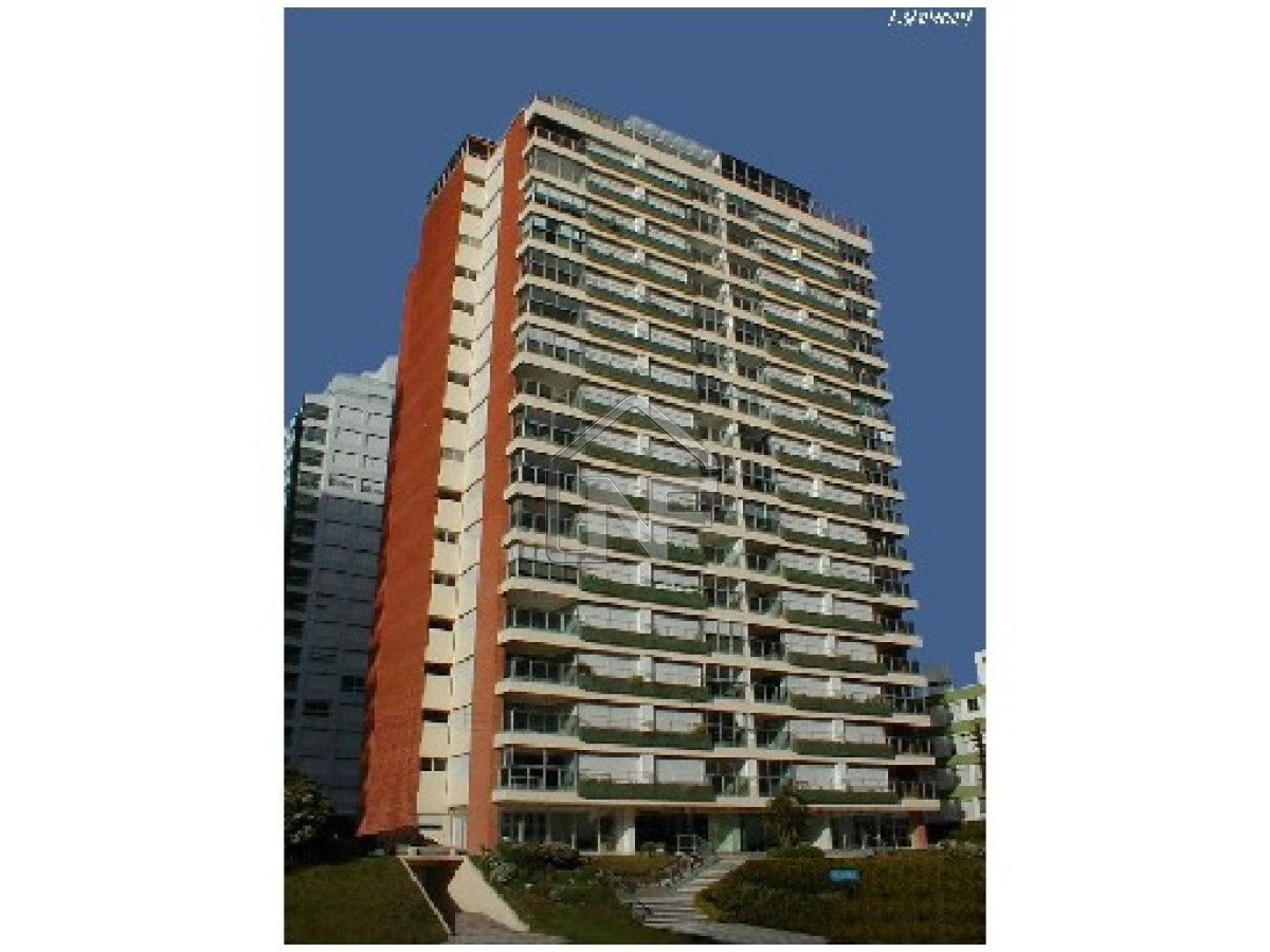Apartamento ID.195 - RECIEN INGRESADO, 3 DORMITORIOS Y DEP. VENTA PRIMERA LINEA PLAYA MANSA