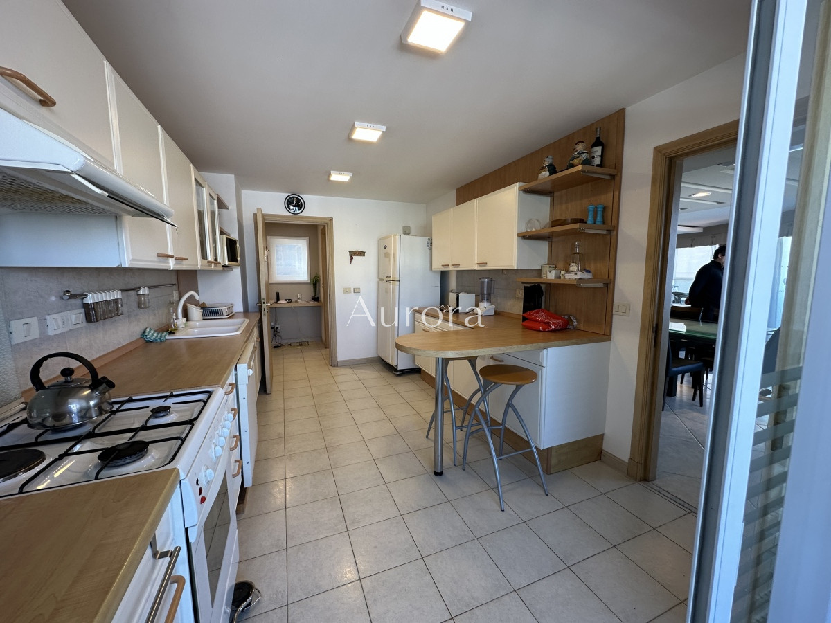 Apartamento ID.46 - SUPER APARTAMENTO EN LA BRAVA, 3 DORMITORIOS Y DEP. PARRILLERO PROPIO EN VENTA PUNTA DEL ESTE