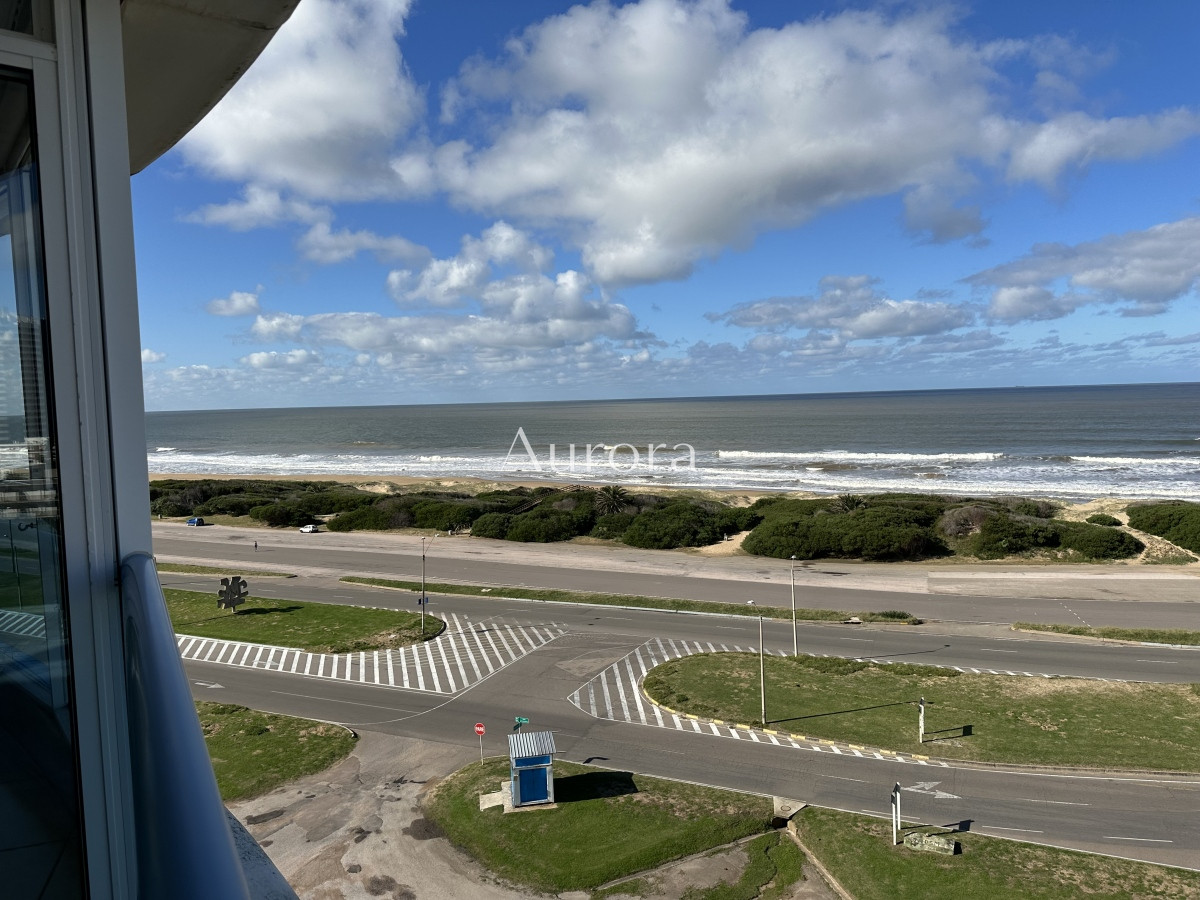 Apartamento ID.46 - SUPER APARTAMENTO EN LA BRAVA, 3 DORMITORIOS Y DEP. PARRILLERO PROPIO EN VENTA PUNTA DEL ESTE