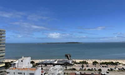 DIVINA PLANTA DE 3 DORMITORIOS, VENTA  PUNTA DEL ESTE