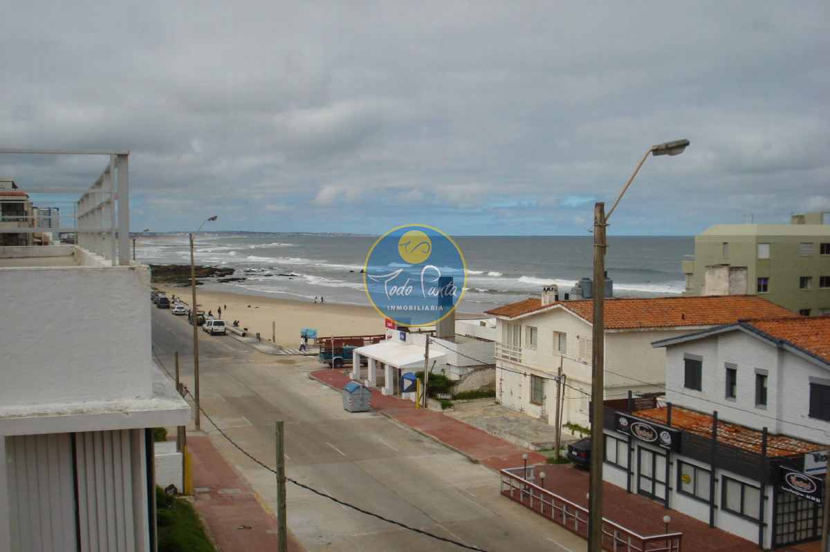 VENTA   PENINSULA 2 DORMITORIOS CON SERVICIOS - TDP4968A