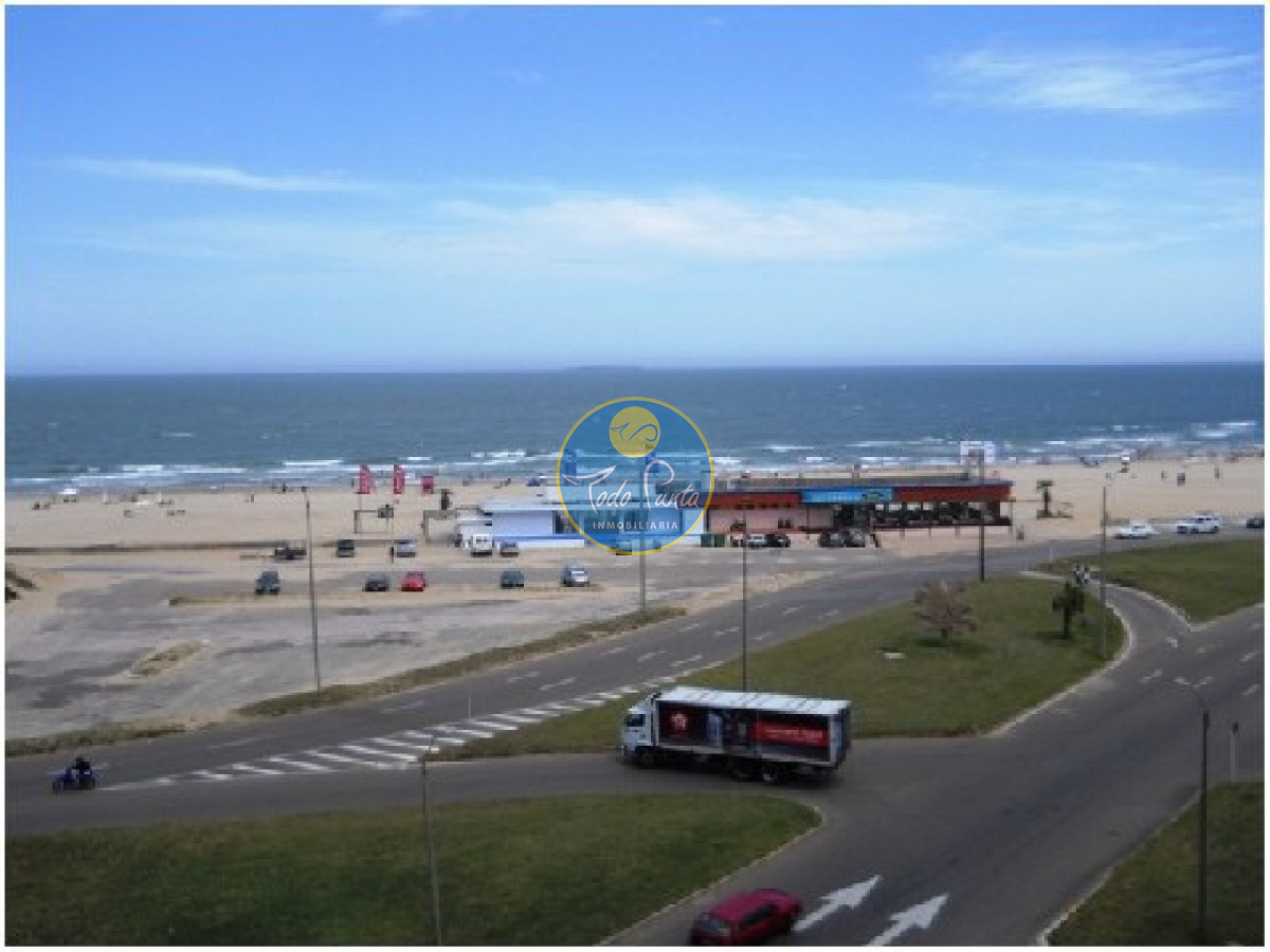 Apartamento en Brava, 3 dormitorios  VENTA TORRE IMPERIALE - TDP4906A
