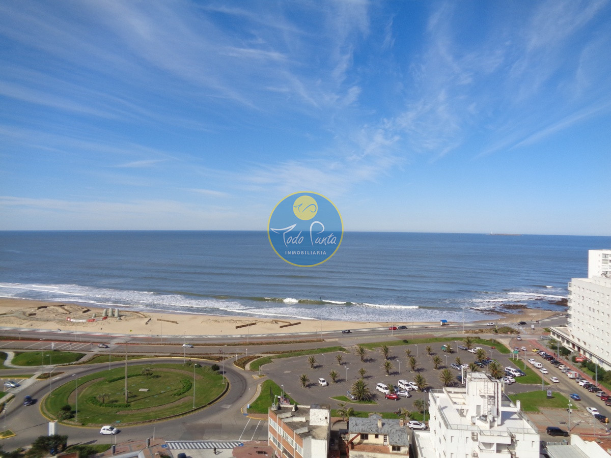 PRIMERA LINEA SOBRE MANSA, APARTAMENTO CON EXCELENTE VISTA HACIA BRAVA, TORREON PUNTA DEL ESTE, LA VISTA, VENTA  - TDP3979A