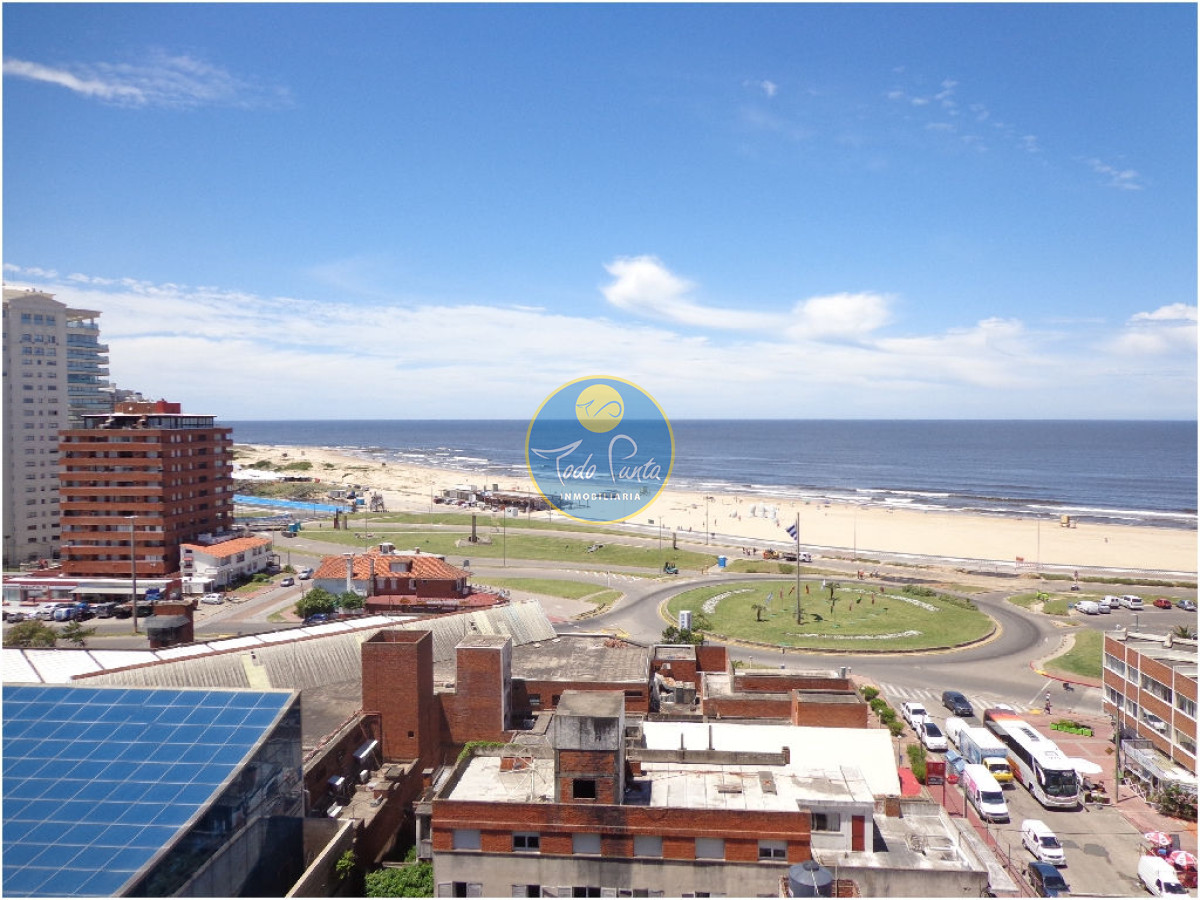 PRIMERA LINEA SOBRE MANSA, APARTAMENTO CON EXCELENTE VISTA HACIA BRAVA, TORREON PUNTA DEL ESTE, LA VISTA, VENTA  - TDP3772A