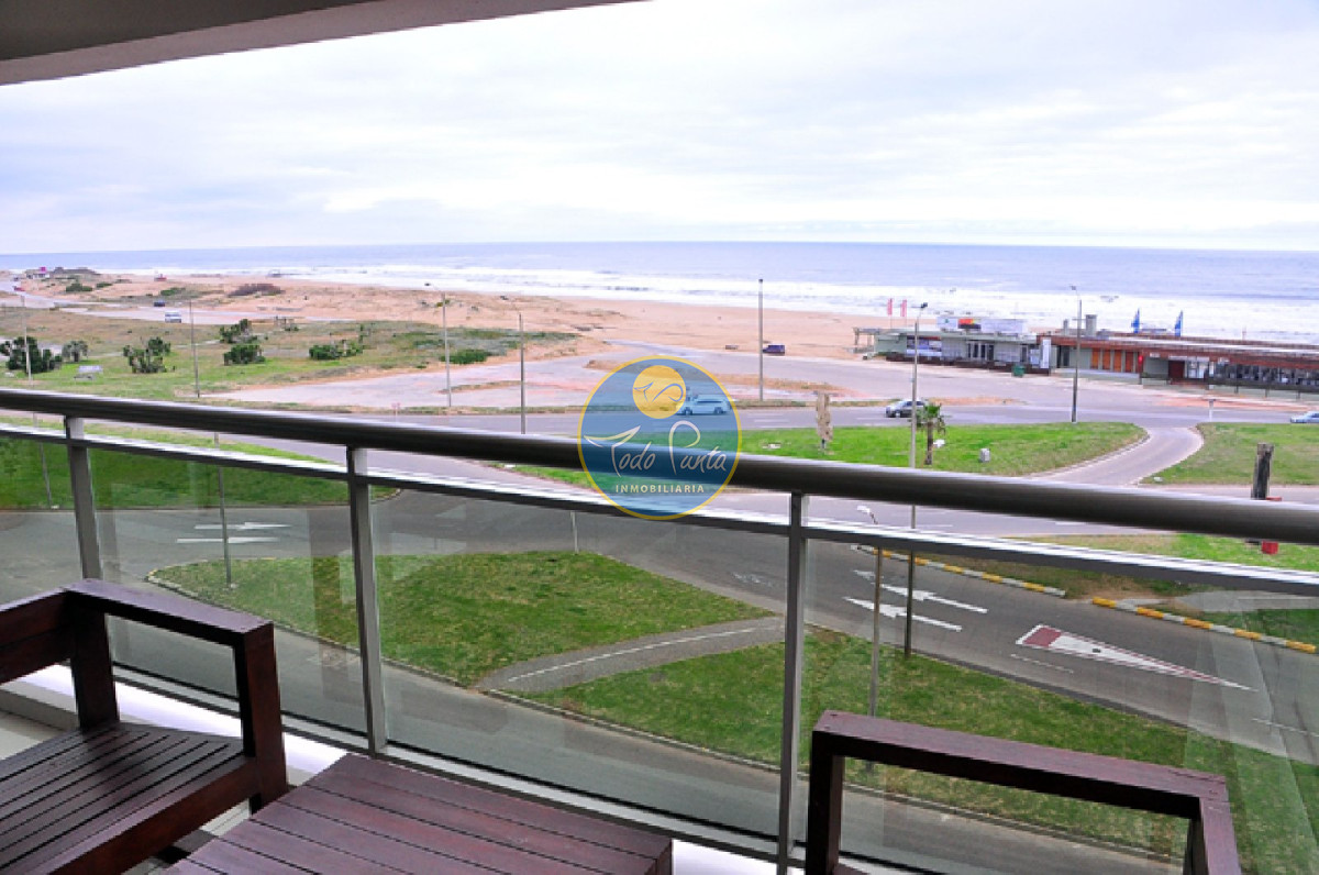VENTA EN TORRE PREMIUM, 3 DORMITORIOS EN PUNTA DEL ESTE - TDP4940A