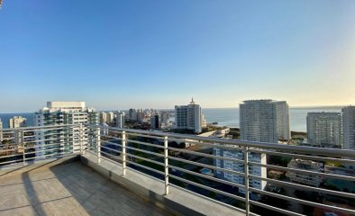 ESPECTACULAR PENTHOUSE DUPLEX EN TORRE DE PRIMER NIVEL !!!!