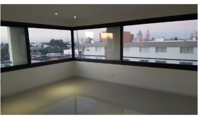 VENTA CON RENTA 3 DORMITORIOS EN EL CENTRO DE MALDONADO