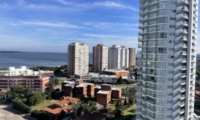 DIVINO APARTAMENTO EN MIAMI BOULEVARD 3 DORMITORIOS VENTA